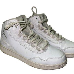 Nike White Executive Midtop Youth Basketball Shoes Size 4.5
